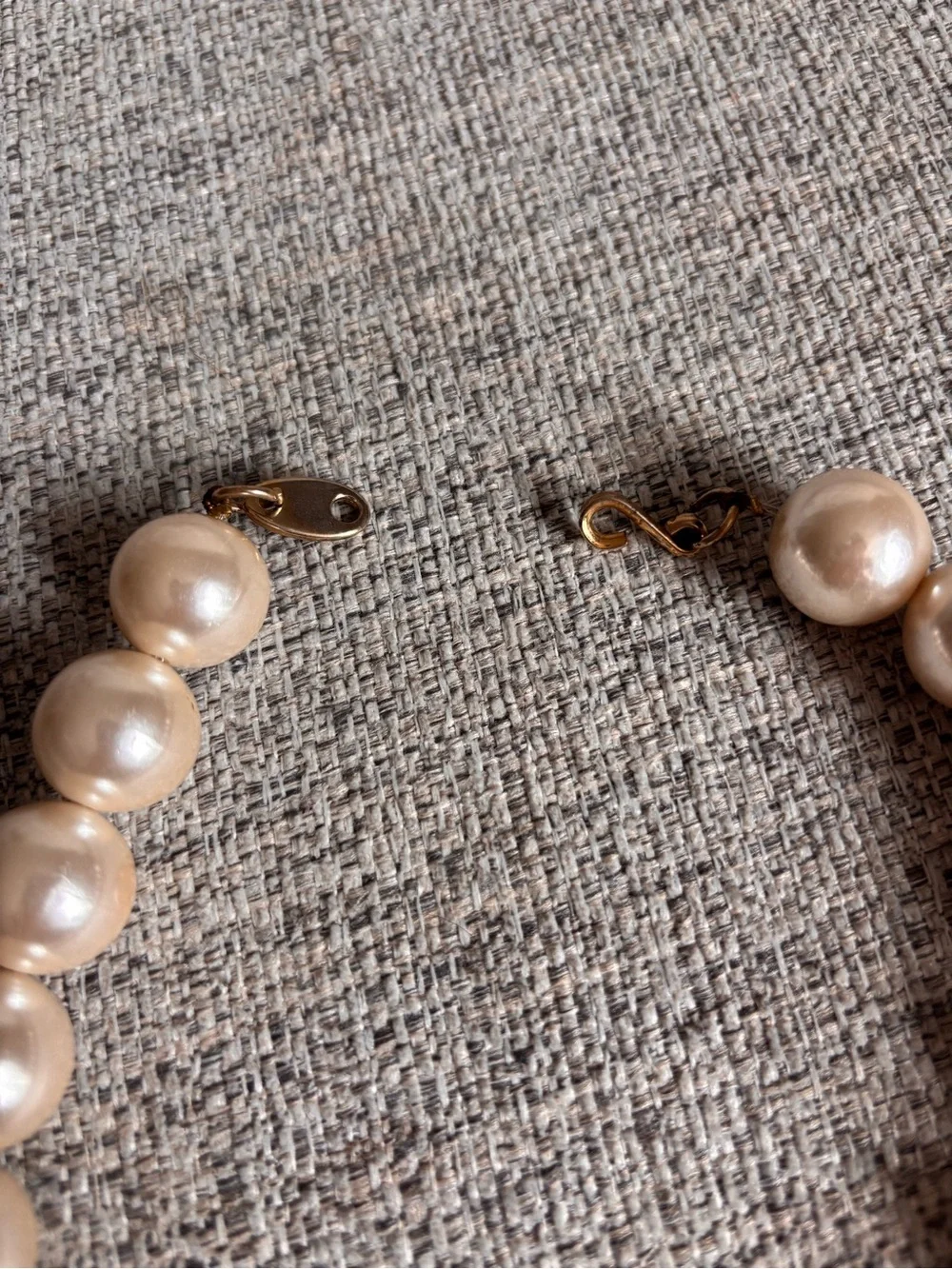 Classic Champagne Pearl Necklace - Unbranded